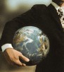 wwwid_globemanholding90x100.jpg